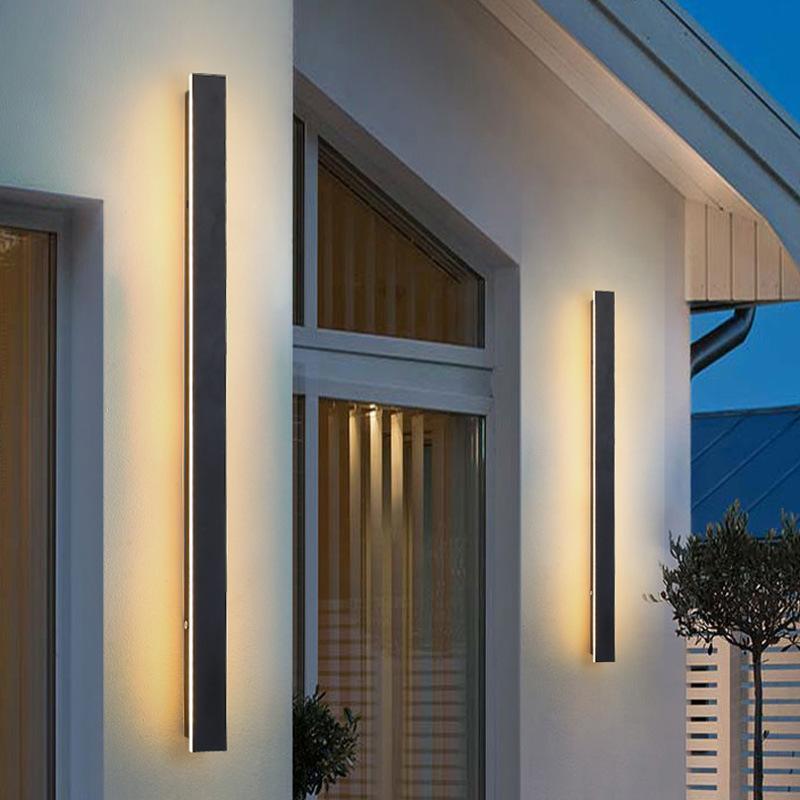 Wall Light Black Integrated LED | Modern